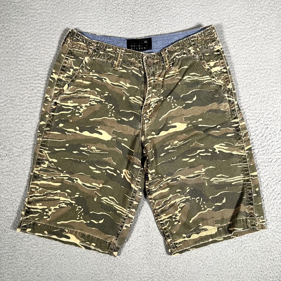 Quiksilver Shorts Mens 30 Green Camo‎ Vintage Y2K Casual Preppy Outdoor Hunting - Picture 1 of 11